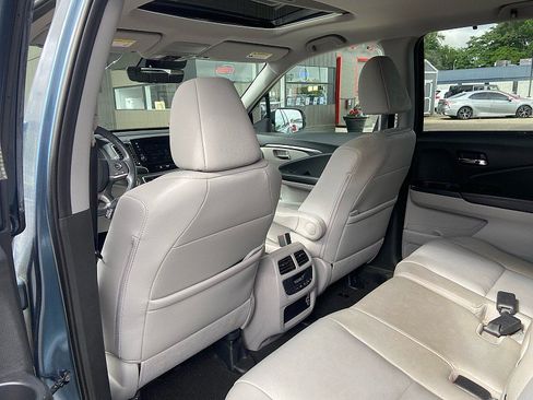 Used 2019 Honda Pilot EX-L image 19