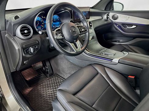 Used 2022 Mercedes-Benz GLC 300 4MATIC Coupe image 9