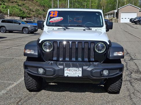 Used 2023 Jeep Wrangler Unlimited Sport AWD/4WD image 2