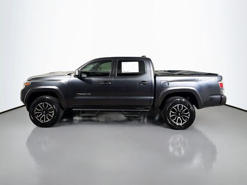 Certified 2022 Toyota Tacoma TRD Sport w/ Technology Package AWD/4WD image 4
