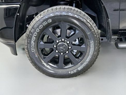 New 2027 RAM 2500 Laramie w/ Night Edition AWD/4WD image 17