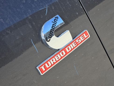 New 2026 RAM 3500 Limited image 9