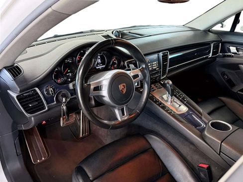 Used 2016 Porsche Panamera image 13