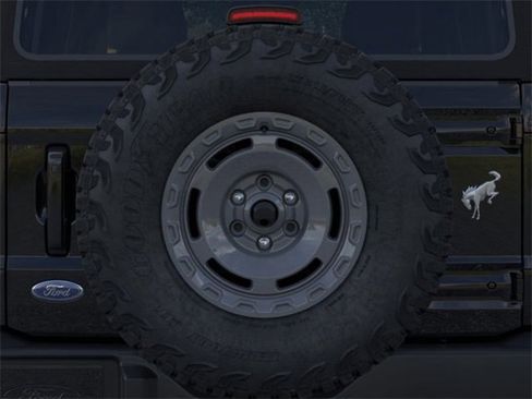 New 2025 Ford Bronco Outer Banks w/ Sasquatch Package image 24
