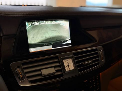 Used 2012 Mercedes-Benz CLS 550 image 25