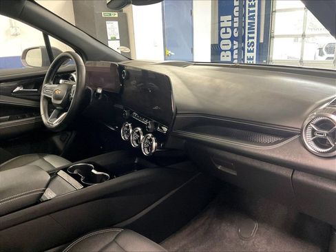 Used 2024 Chevrolet Blazer EV LT AWD/4WD image 14