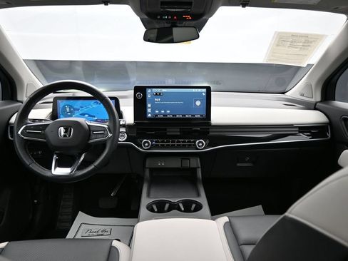 Used 2025 Honda Prologue Elite image 14