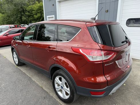 Used 2016 Ford Escape SE AWD/4WD image 6