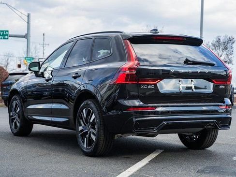 New 2026 Volvo XC60 B5 Plus w/ Protection Package Premier image 5