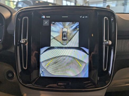 New 2026 Volvo XC40 B5 Plus w/ Protection Package Premier image 20