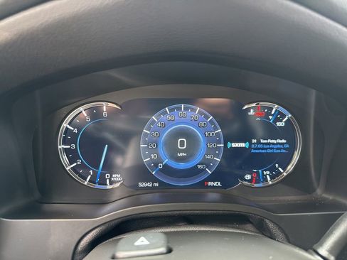 Used 2020 Cadillac Escalade 2WD image 58