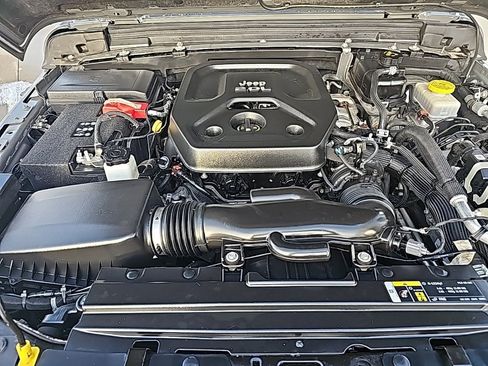 Certified 2019 Jeep Wrangler Unlimited Sport S image 34