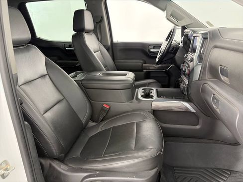 Used 2021 Chevrolet Silverado 1500 LTZ AWD/4WD image 31