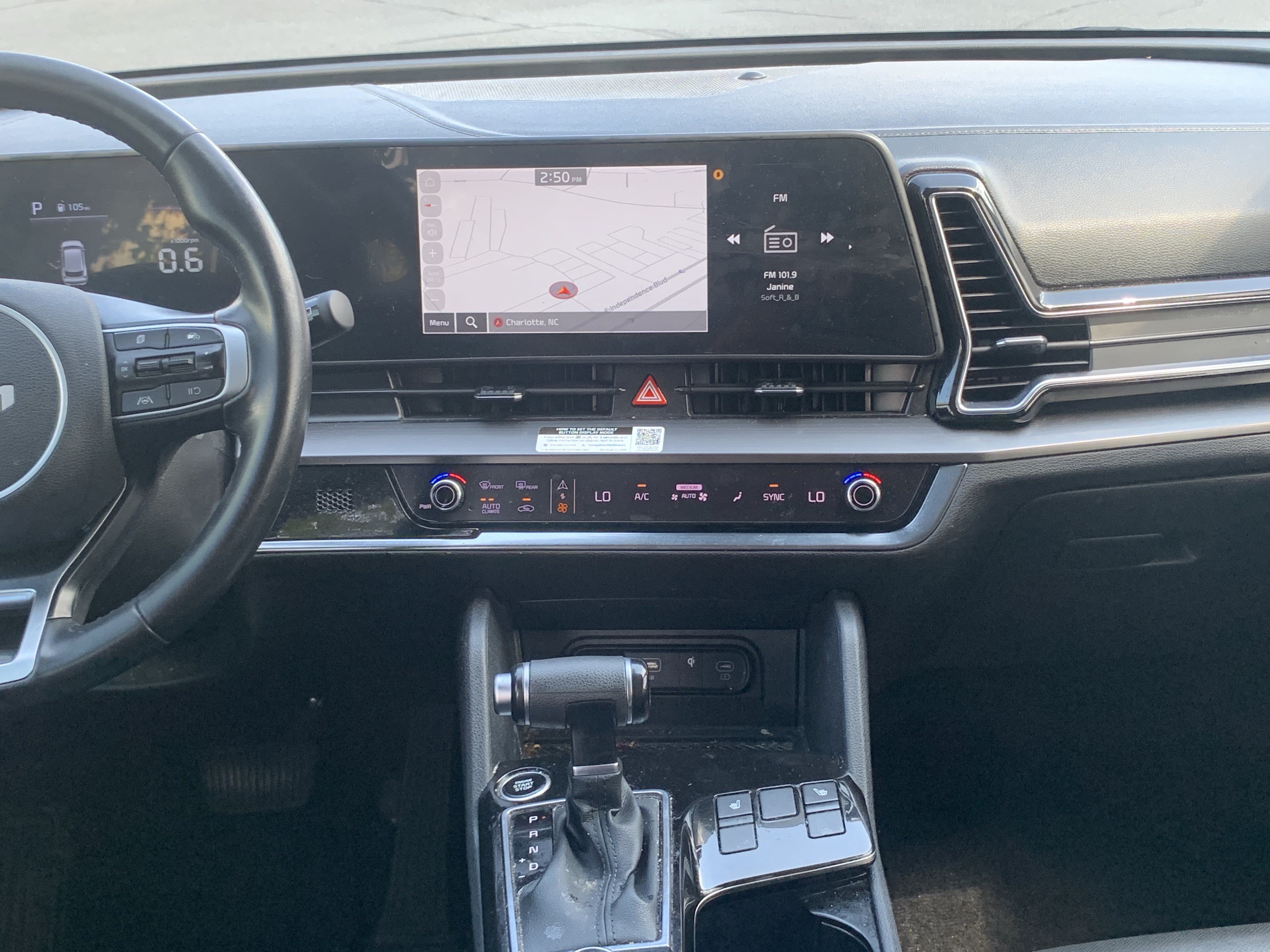 Used 2023 Kia Sportage EX FWD image 31