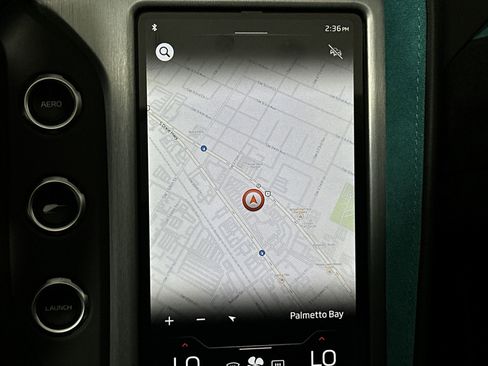 Used 2024 McLaren 750S Spider image 18