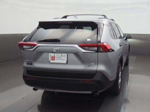 Certified 2025 Toyota RAV4 LE AWD/4WD image 7