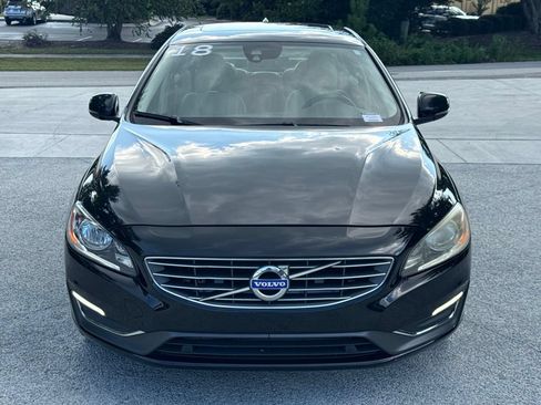 Used 2018 Volvo S60 T5 Inscription FWD image 2