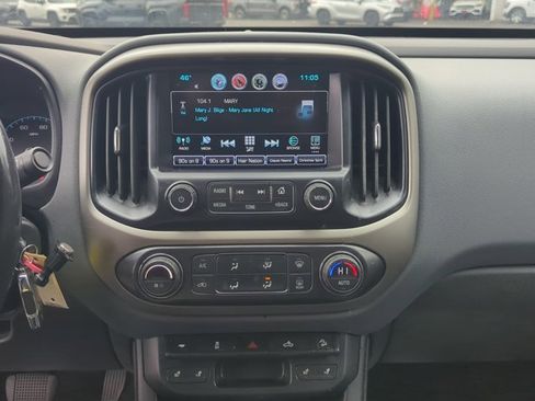 Used 2016 Chevrolet Colorado Z71 image 12