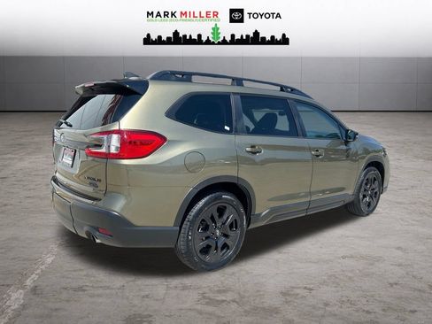 Used 2023 Subaru Ascent Onyx Edition AWD/4WD image 6