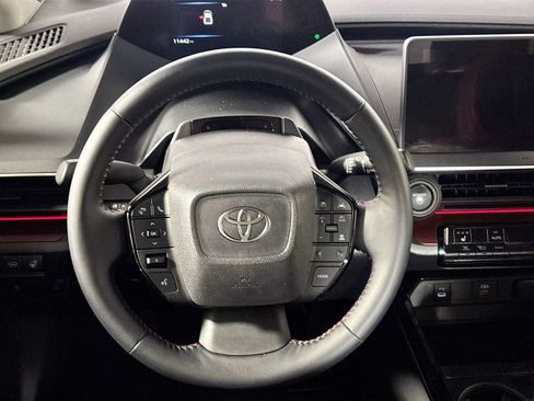 Used 2024 Toyota Prius Prime FWD image 13