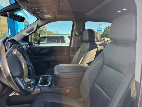 Certified 2023 Chevrolet Silverado 2500 LTZ w/ LTZ Premium Package image 12