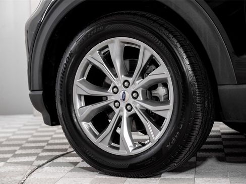 Used 2021 Ford Explorer Limited w/ Equipment Group 301A image 59