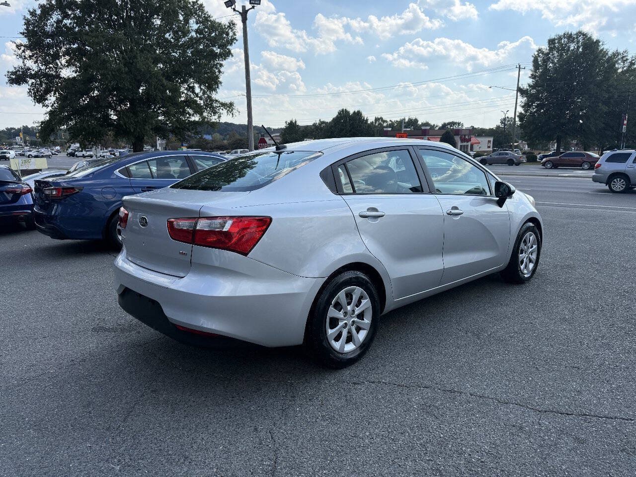 Used 2016 Kia Rio LX FWD image 5