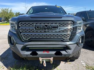 Used 2021 GMC Sierra 1500 Denali w/ Denali Ultimate Package AWD/4WD video 2