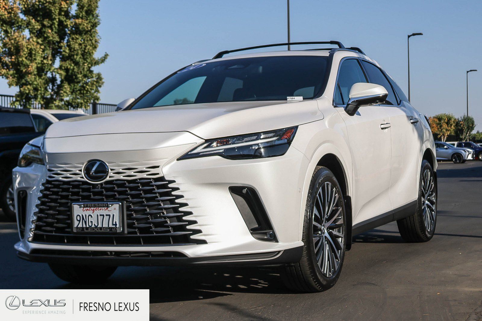 Certified 2024 Lexus RX 350 w/ Convenience Package AWD/4WD image 3