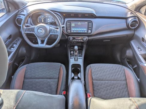 Used 2023 Nissan Kicks SR image 16