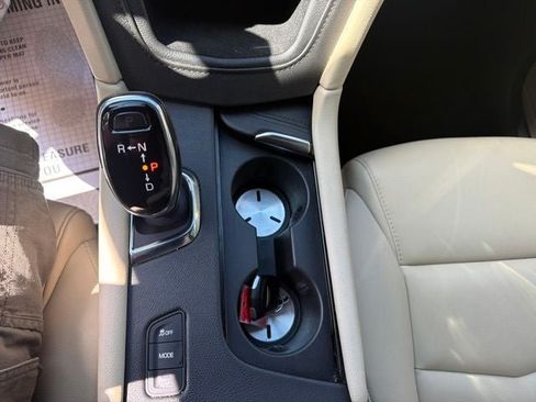 Used 2019 Cadillac XT5 AWD image 14