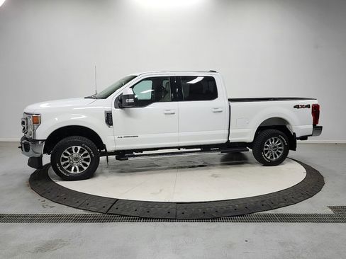 Used 2022 Ford F350 Lariat w/ Lariat Value Package AWD/4WD image 4