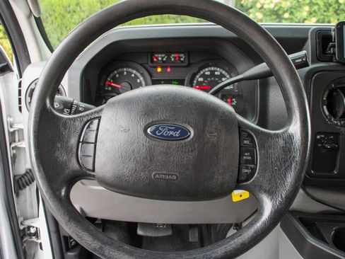 Used 2014 Ford E-350 and Econoline 350 Super Duty w/ Power Windows & Locks Group image 19