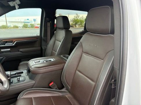 Used 2022 GMC Sierra 1500 Denali image 8