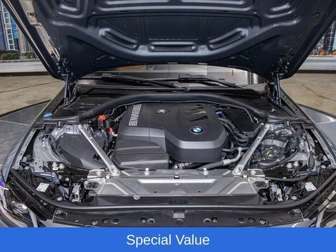 Used 2025 BMW 430i xDrive Coupe w/ Premium Package AWD/4WD image 5