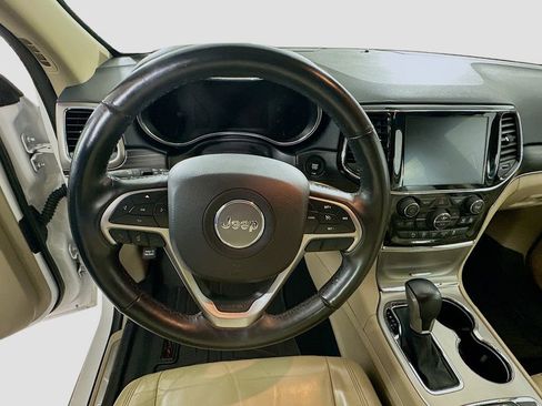 Used 2019 Jeep Grand Cherokee Limited image 11