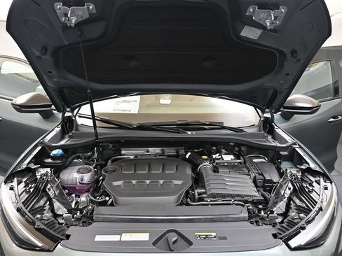 New 2026 Audi Q3 quattro 2.0T AWD/4WD image 9