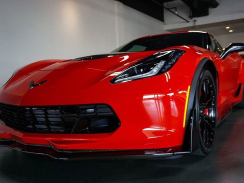 Used 2019 Chevrolet Corvette Z06 RWD image 50