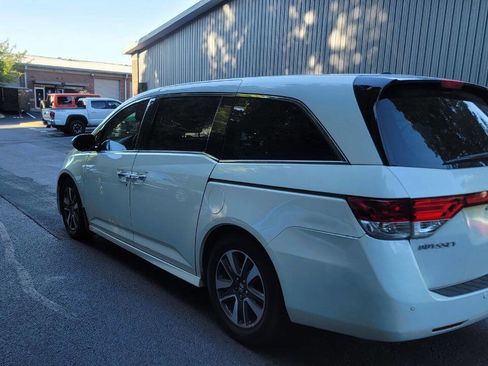 Used 2015 Honda Odyssey Touring Elite image 7