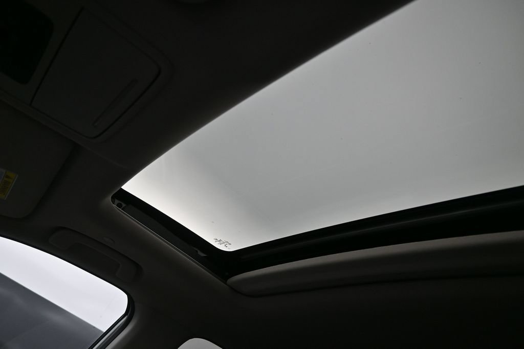 Used 2025 Honda CR-V EX image 33