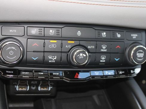 Used 2022 Dodge Durango R/T w/ Tow 'N Go Package image 19