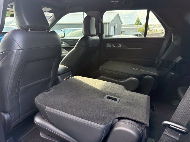 Used 2025 Ford Explorer ST w/ Sun And Sound Package RWD image 20