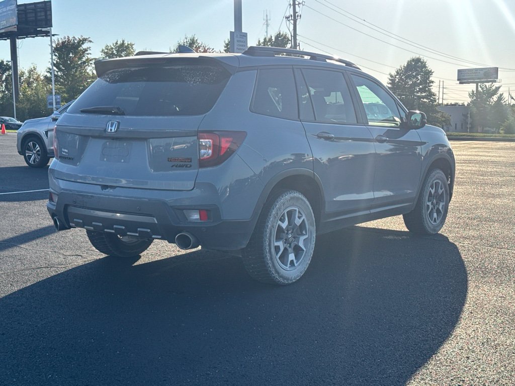 Used 2023 Honda Passport TrailSport image 4