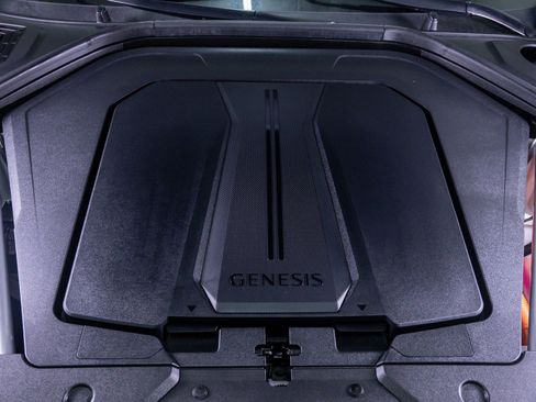 Used 2024 Genesis Electrified GV70 w/ Prestige Package AWD/4WD image 7