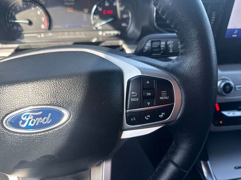 Used 2023 Ford Explorer XLT w/ Equipment Group 202A image 39