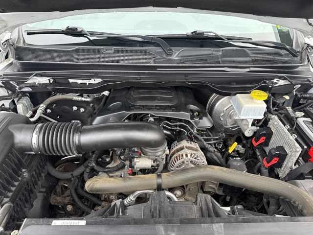Used 2021 RAM 1500 Laramie AWD/4WD image 16