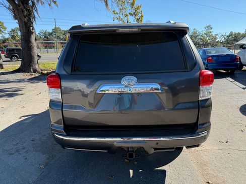 Used 2012 Toyota 4Runner SR5 image 3