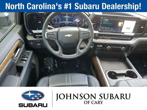 Used 2025 Chevrolet Silverado 2500 High Country w/ Technology Package image 23