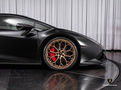 Used 2015 Lamborghini Huracan LP 610-4 AWD/4WD image 20