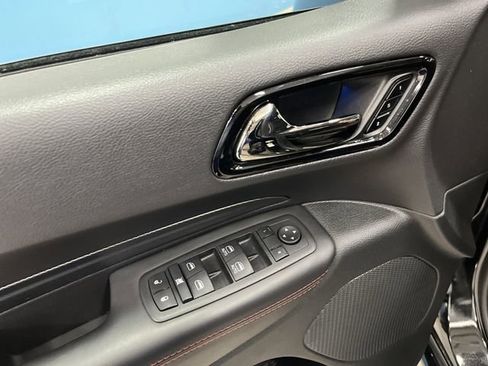 Used 2025 Dodge Durango R/T image 30
